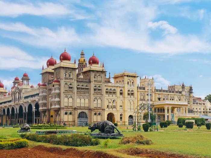 Karnataka taxi destination